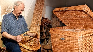 Emilio el MAESTRO CESTERO Elaboración con mimbre de cestas y otras piezas artesanales  Documental [upl. by Kahaleel682]