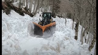 V Plow Komatsu in Deep snow [upl. by Amling]